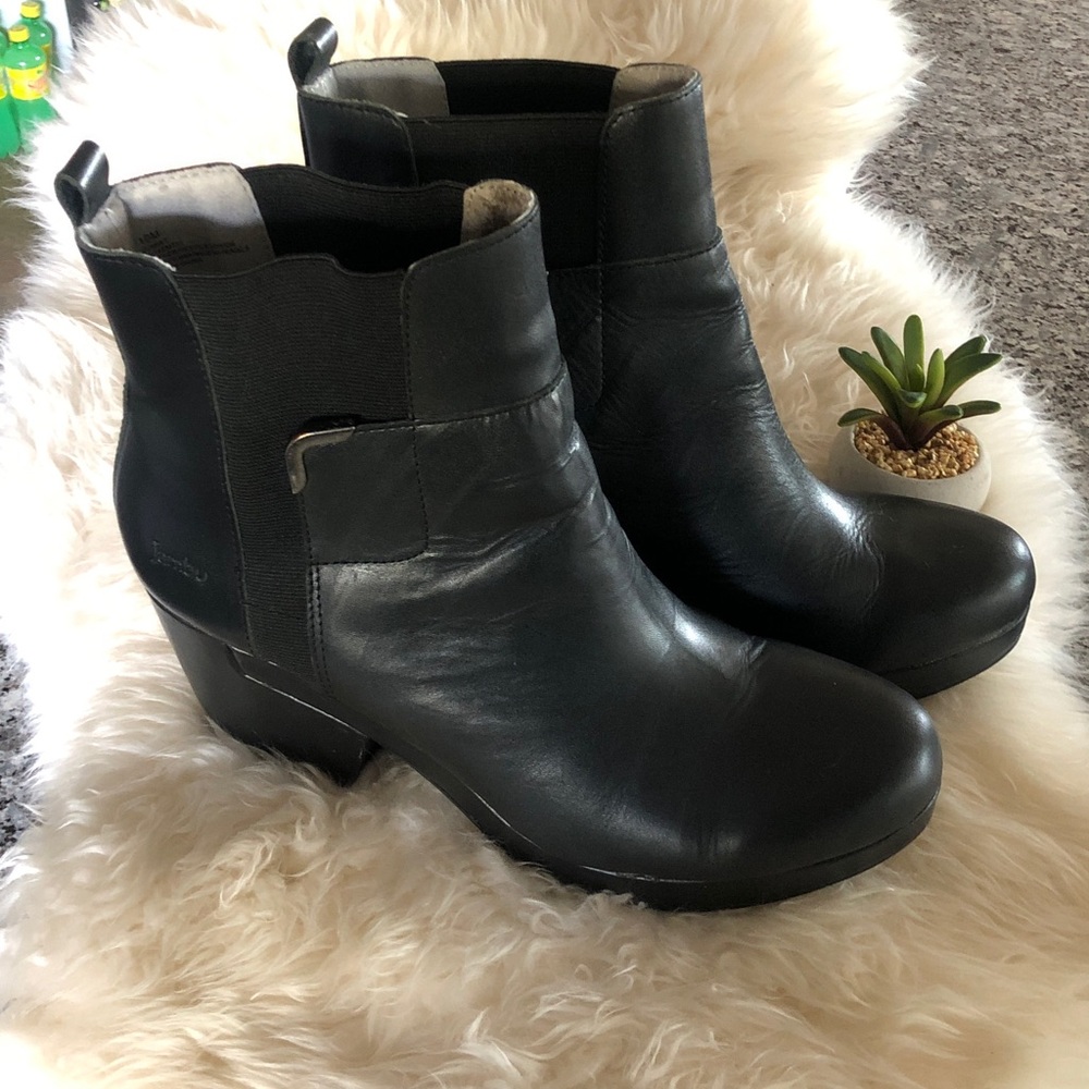 JAMBU Summit Black Leather Ankle BOOTS Pull on SZ10